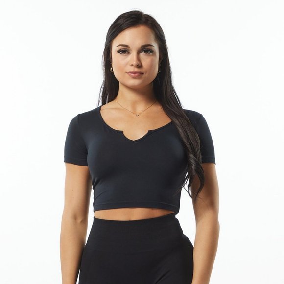 Alphalete Ultra Soft Pinnacle Tee NEW - Picture 3 of 7